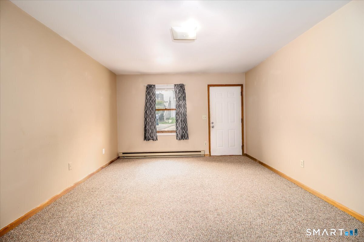 28 Middle Street Unit: 2