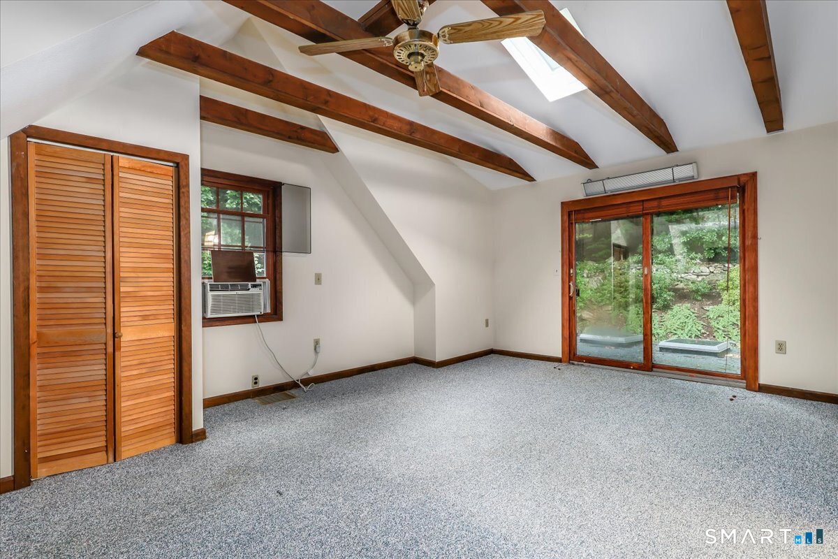 17 East Bucks Rock Road