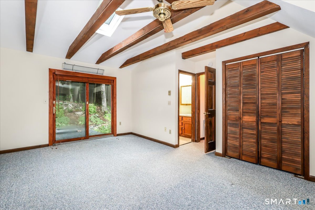 17 East Bucks Rock Road