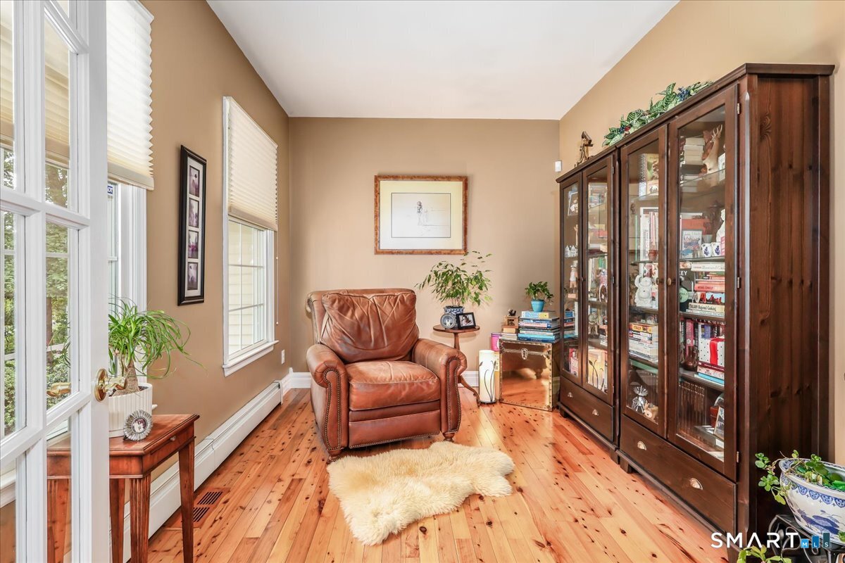 57 Meadowood Drive