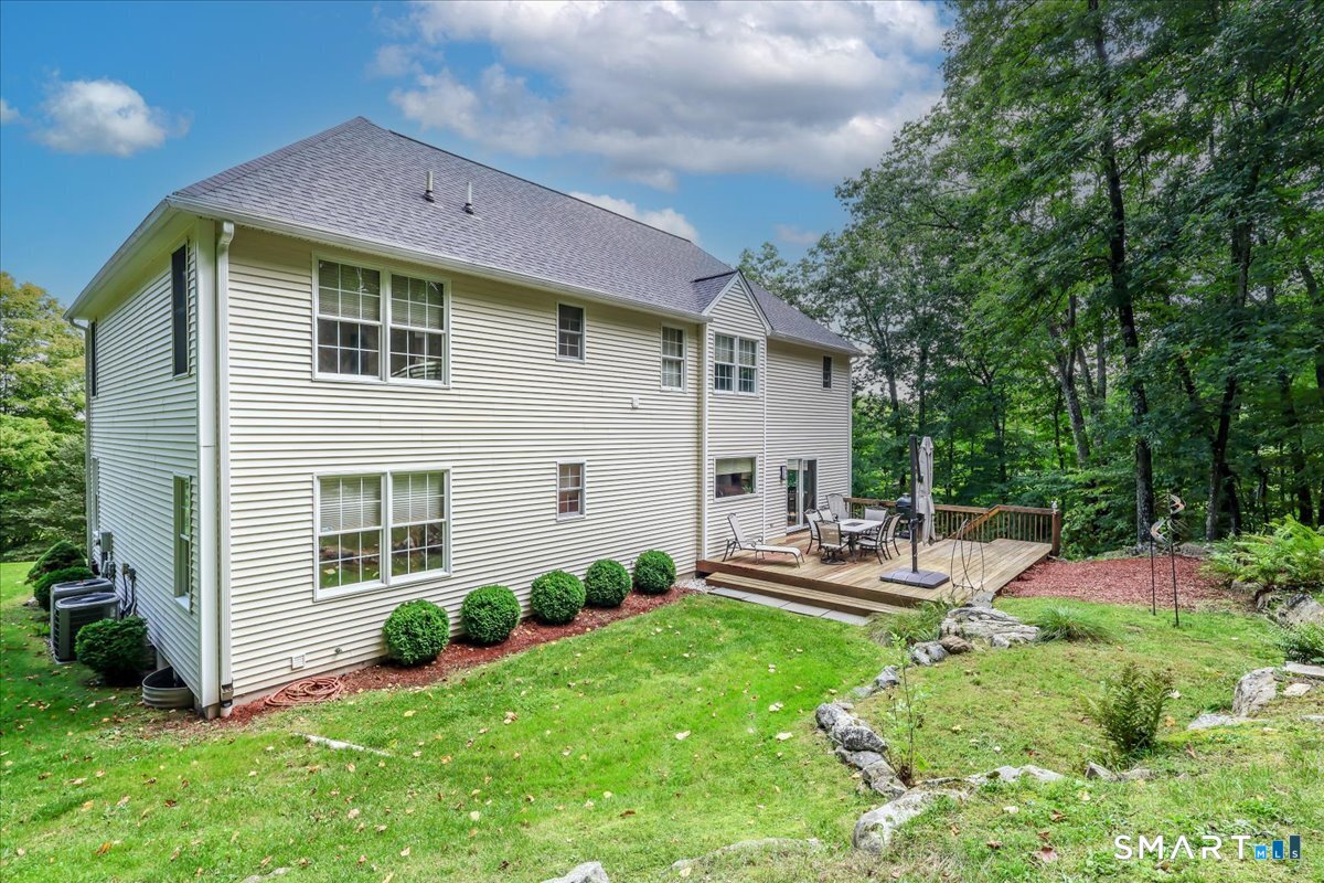 57 Meadowood Drive