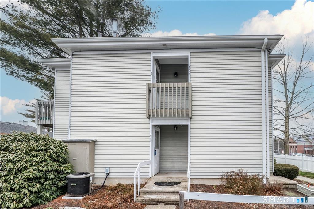 81-95 Park Avenue Unit: 201