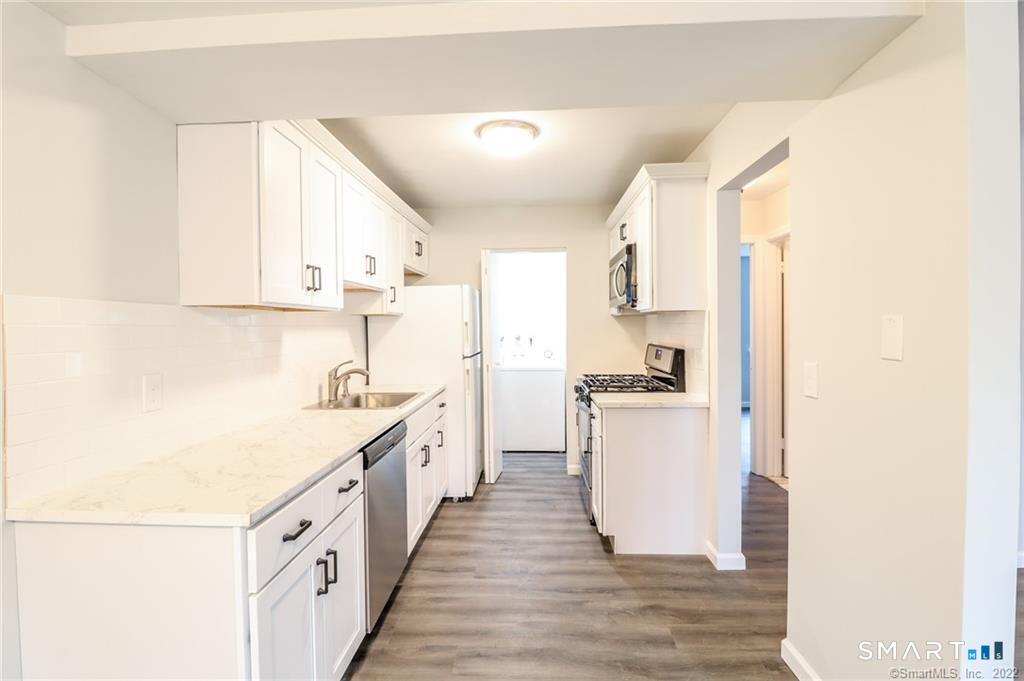 81-95 Park Avenue Unit: 201