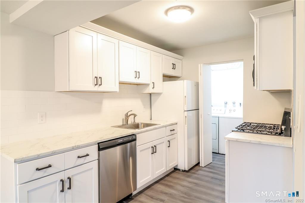 81-95 Park Avenue Unit: 201