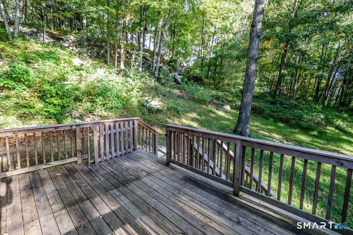 16 Ironwood Lane