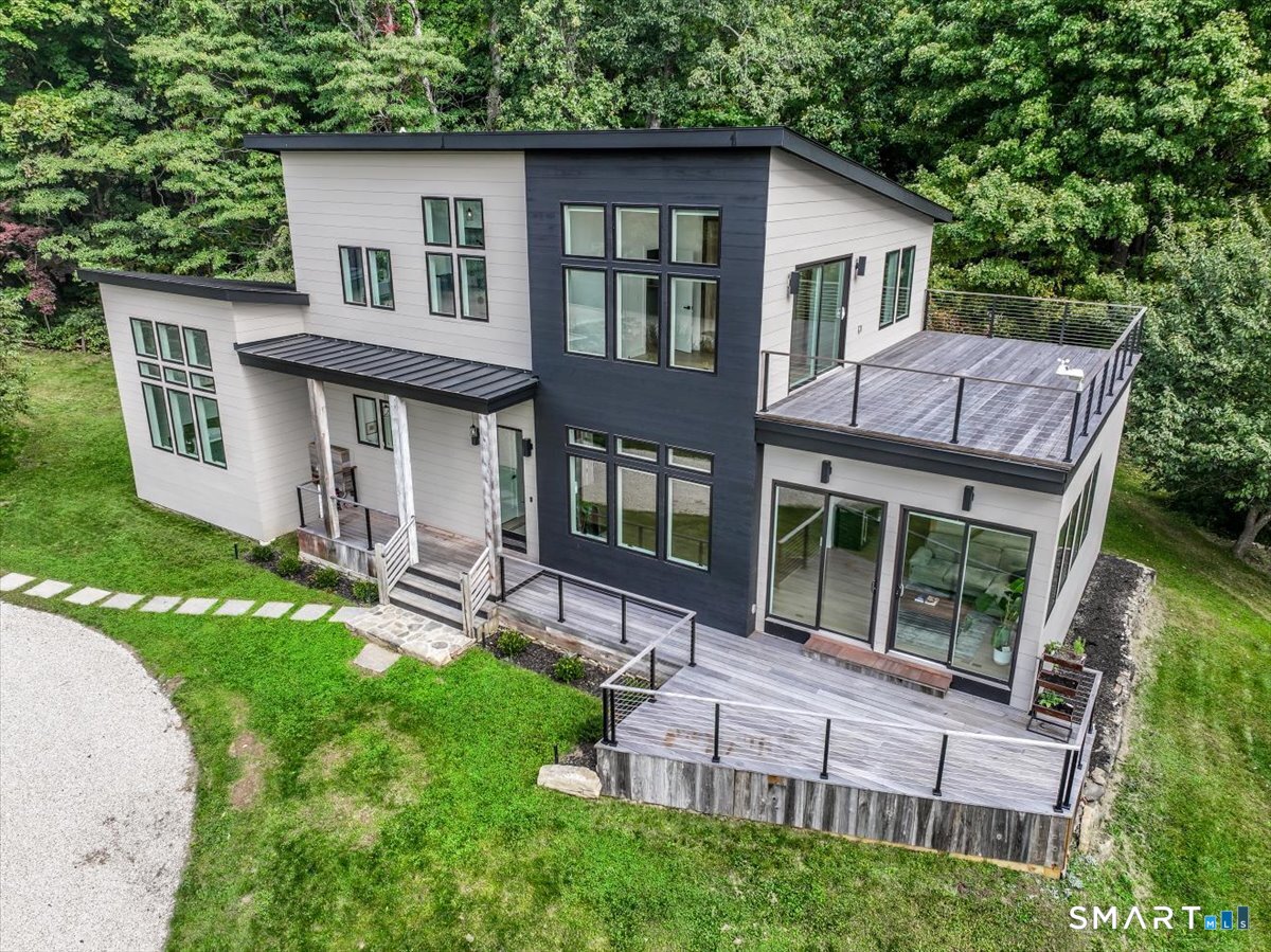 7 Sunset Terrace