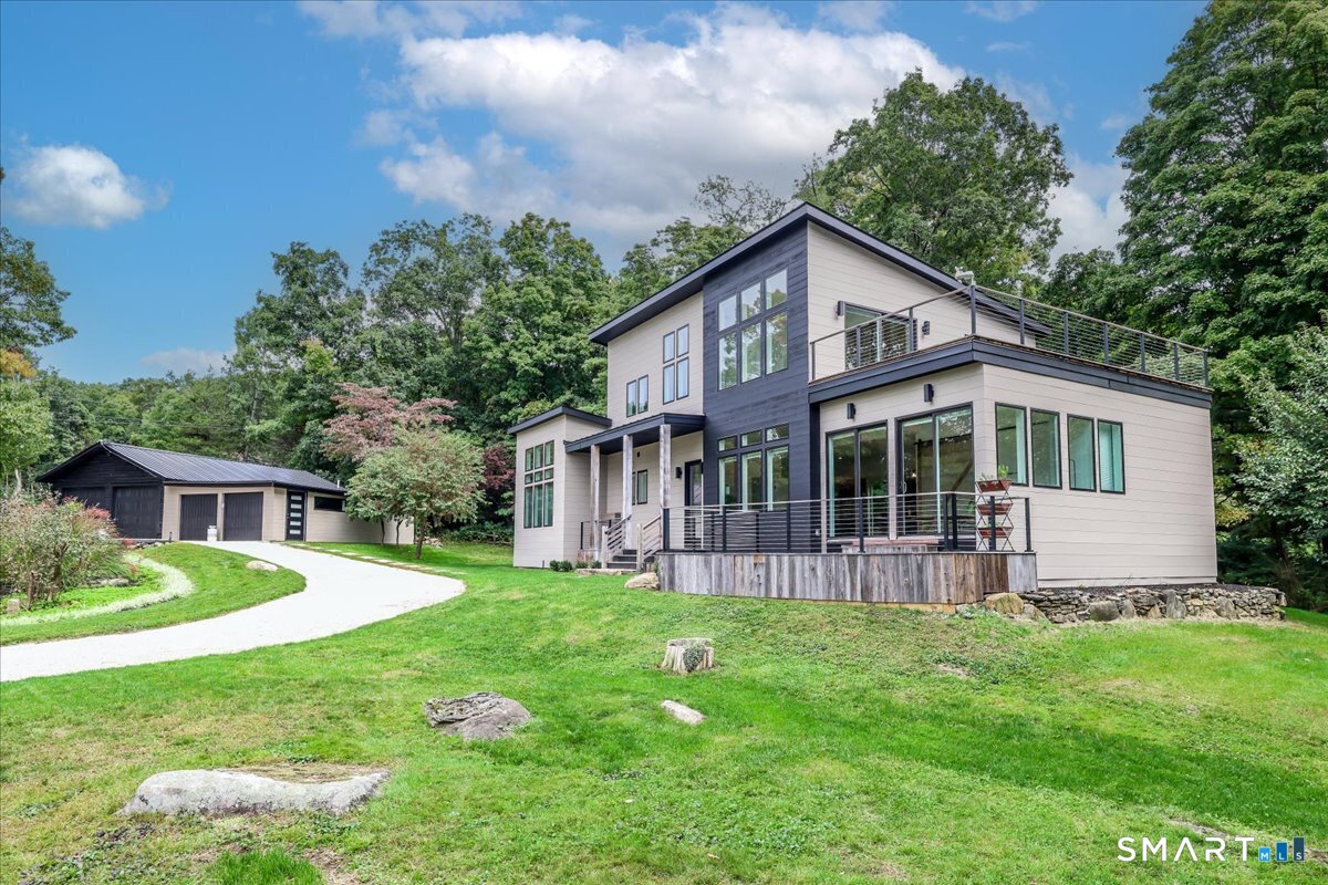 7 Sunset Terrace