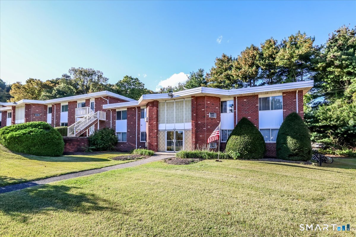 40 Candlewood Lake Road South Unit: 4