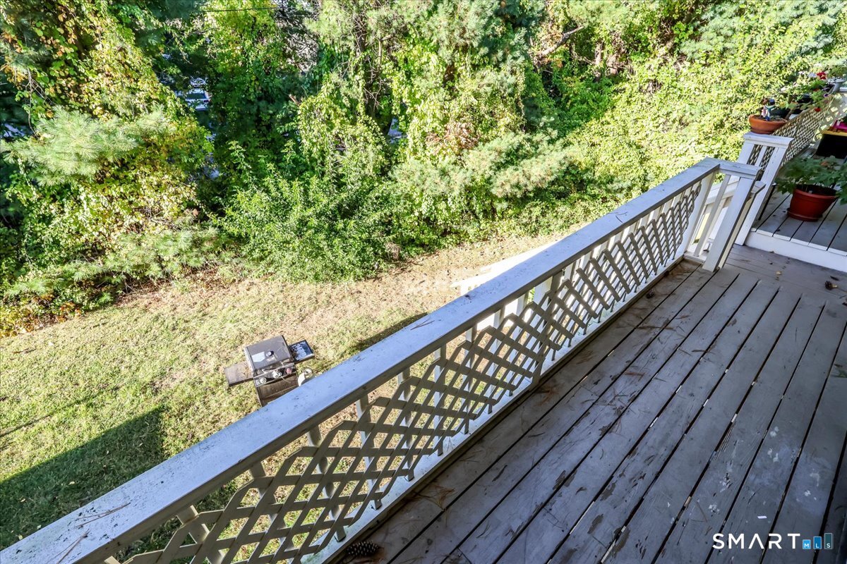 40 Candlewood Lake Road South Unit: 4