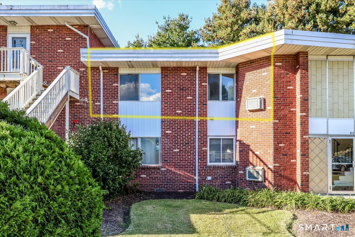 40 Candlewood Lake Road South Unit: 4