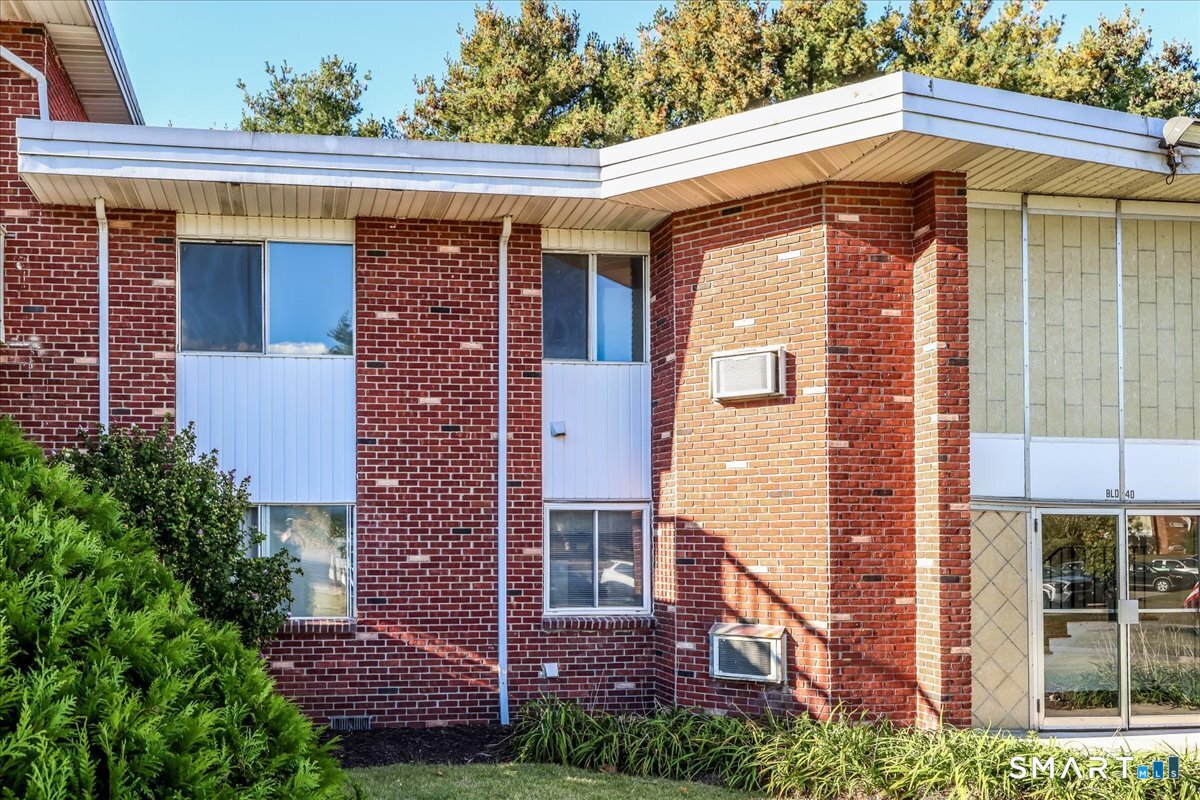 40 Candlewood Lake Road South Unit: 4