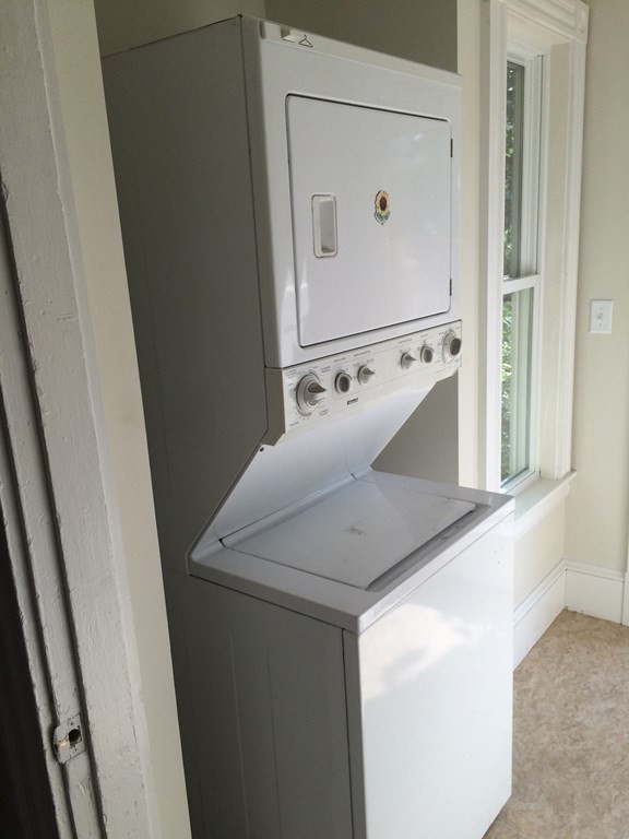 4 Exeter St. Unit: 2