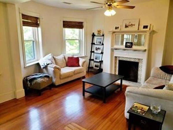 31 Linden Place, Unit 1