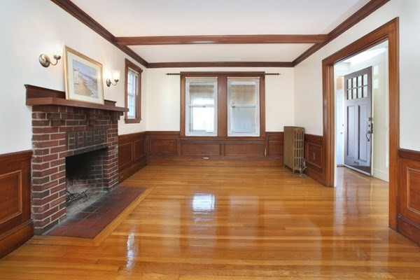 10 Skahan Rd Unit: 10