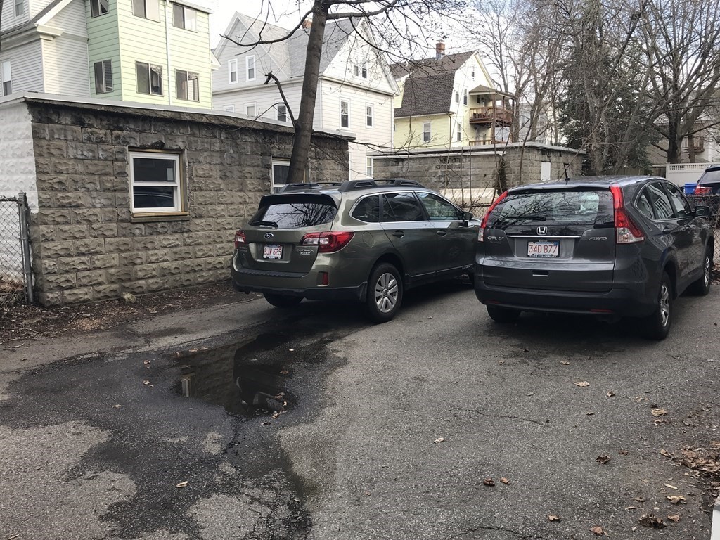 17 Marion Rd. Unit: 1