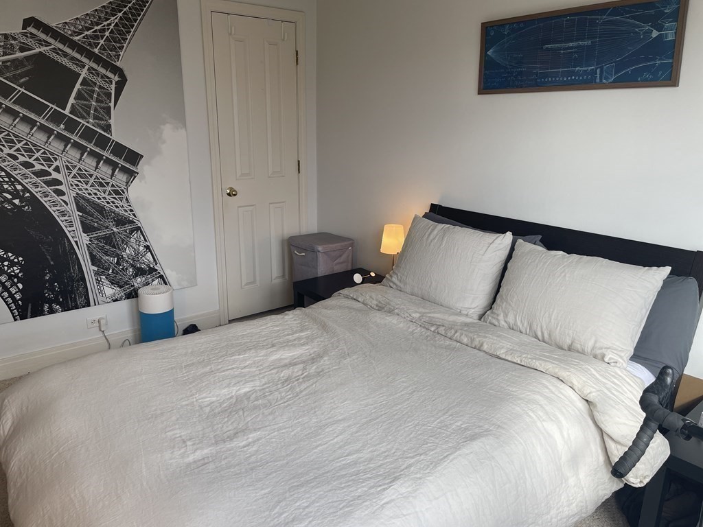 534 Beacon St Unit: 902