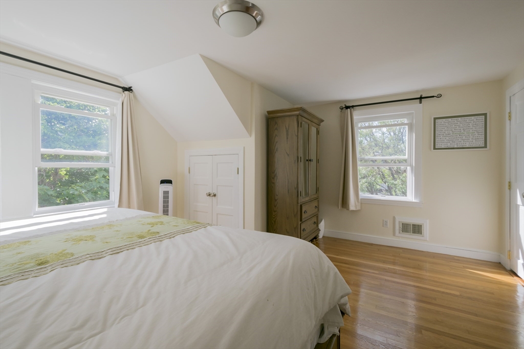 12 S Normandy Ave # 12