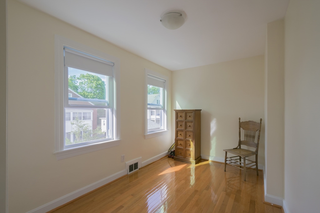 12 S Normandy Ave # 12