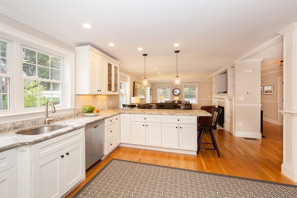 61 Old Mystic St