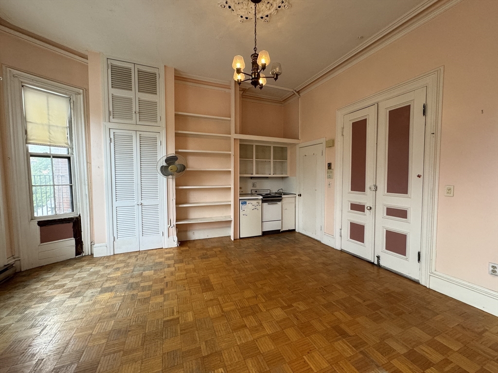 171 Warren Avenue # 2