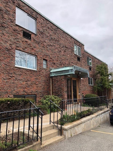 59 Saint Paul St # 2