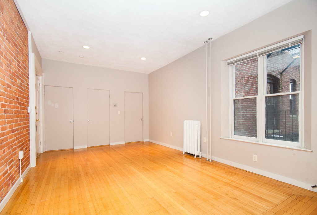 293-295 Commonwealth Ave. # 5B