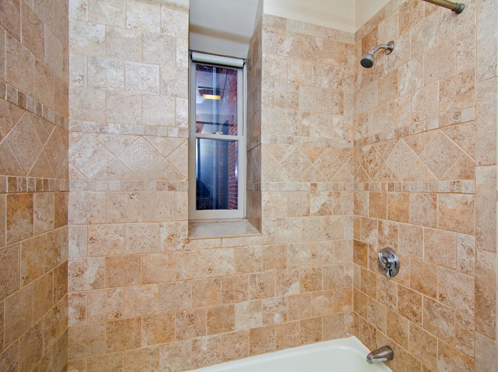 293-295 Commonwealth Ave. # 5B