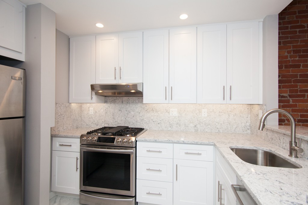 293-295 Commonwealth Ave. # 5B