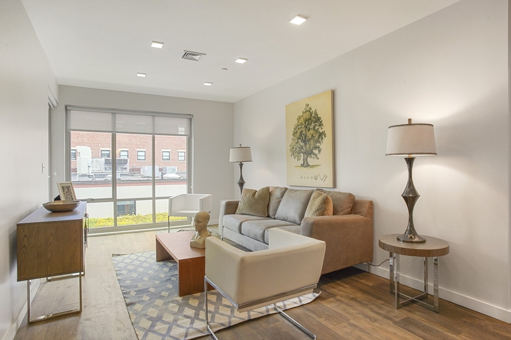 10 Essex St. # 501