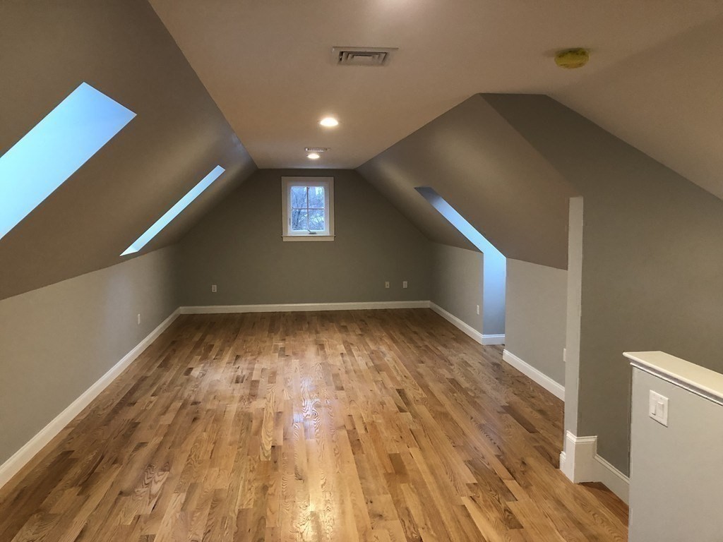 18 Prentiss St # 18