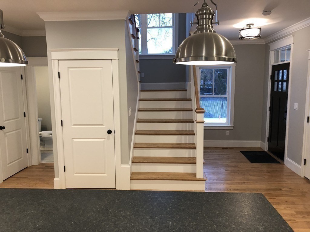 18 Prentiss St # 18