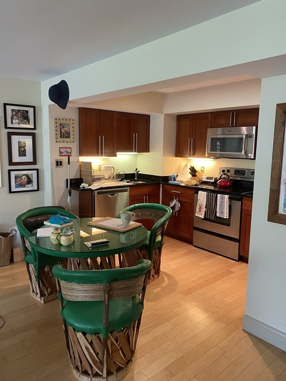 1600 Beacon # 811
