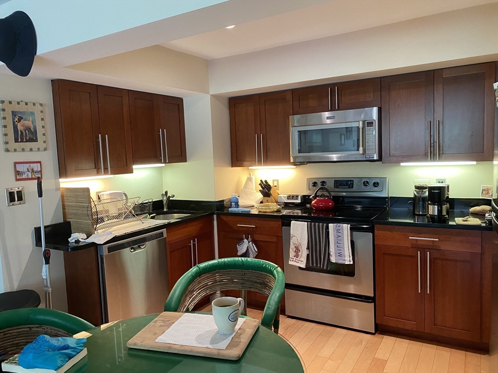 1600 Beacon # 811