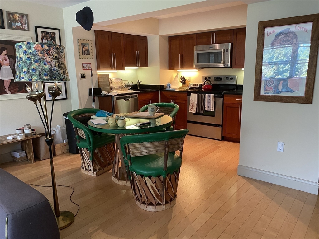 1600 Beacon # 811