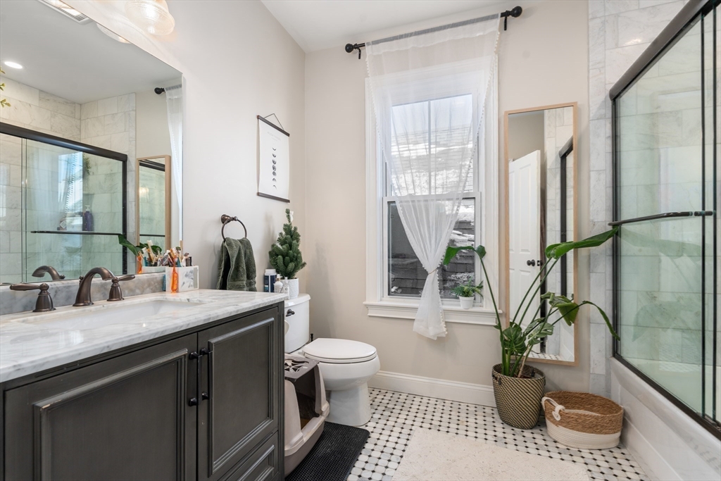 91 Trenton St # 3