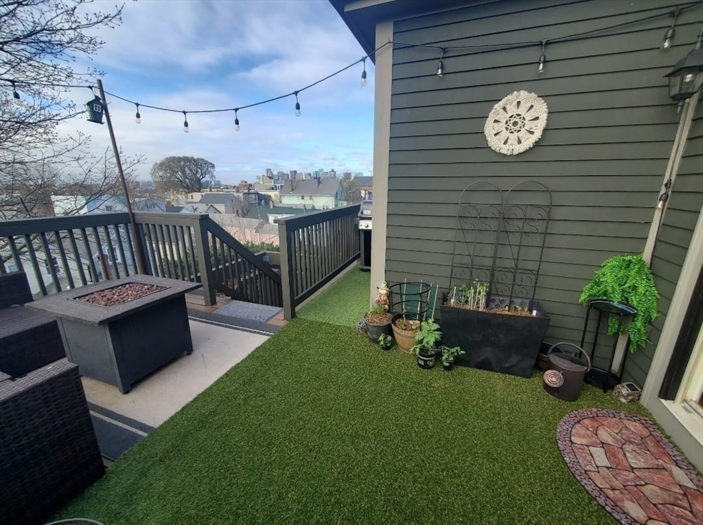 91 Trenton St # 3