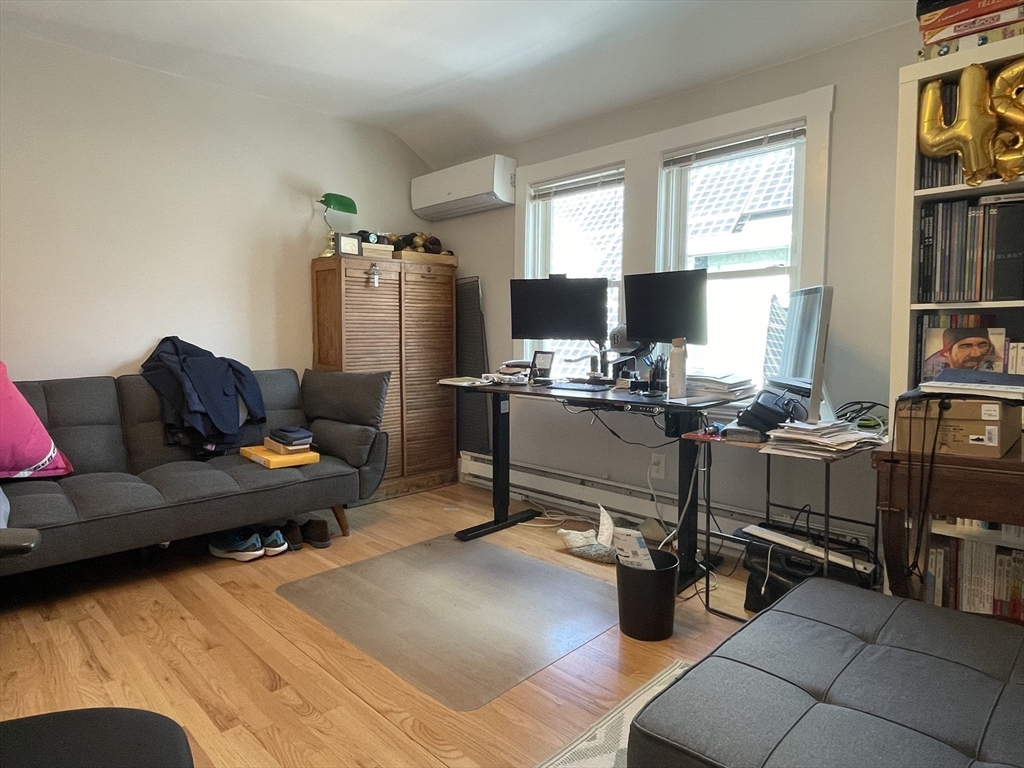 12 Seven Pines Avenue # 2