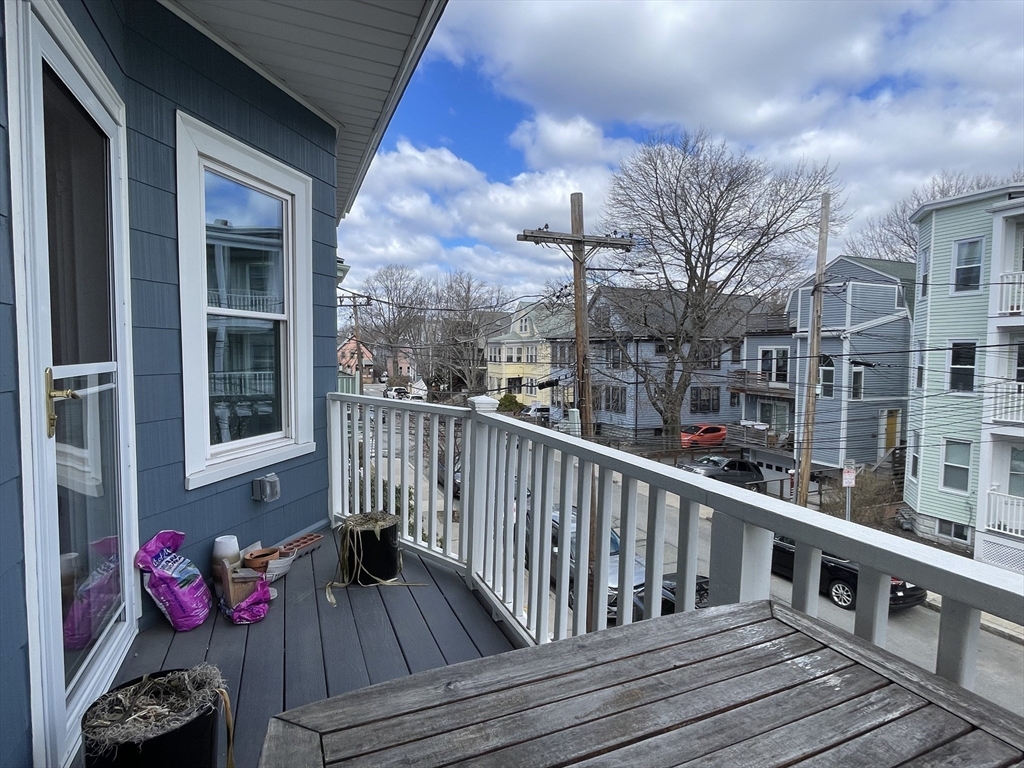 12 Seven Pines Avenue # 2