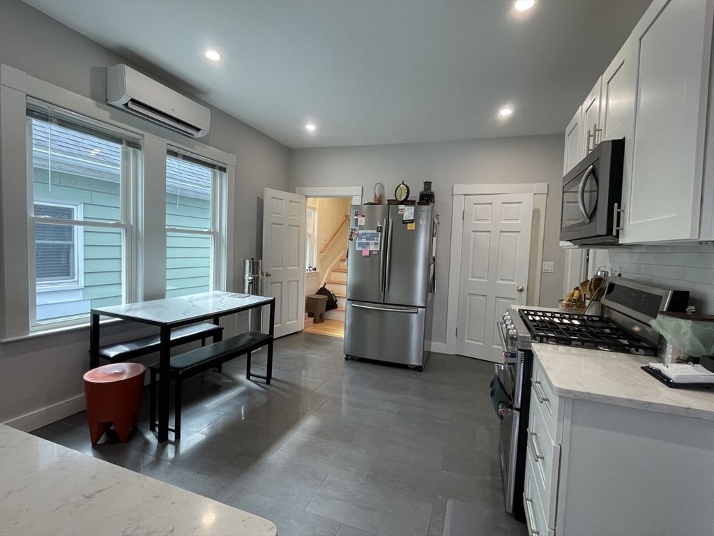 12 Seven Pines Avenue # 2