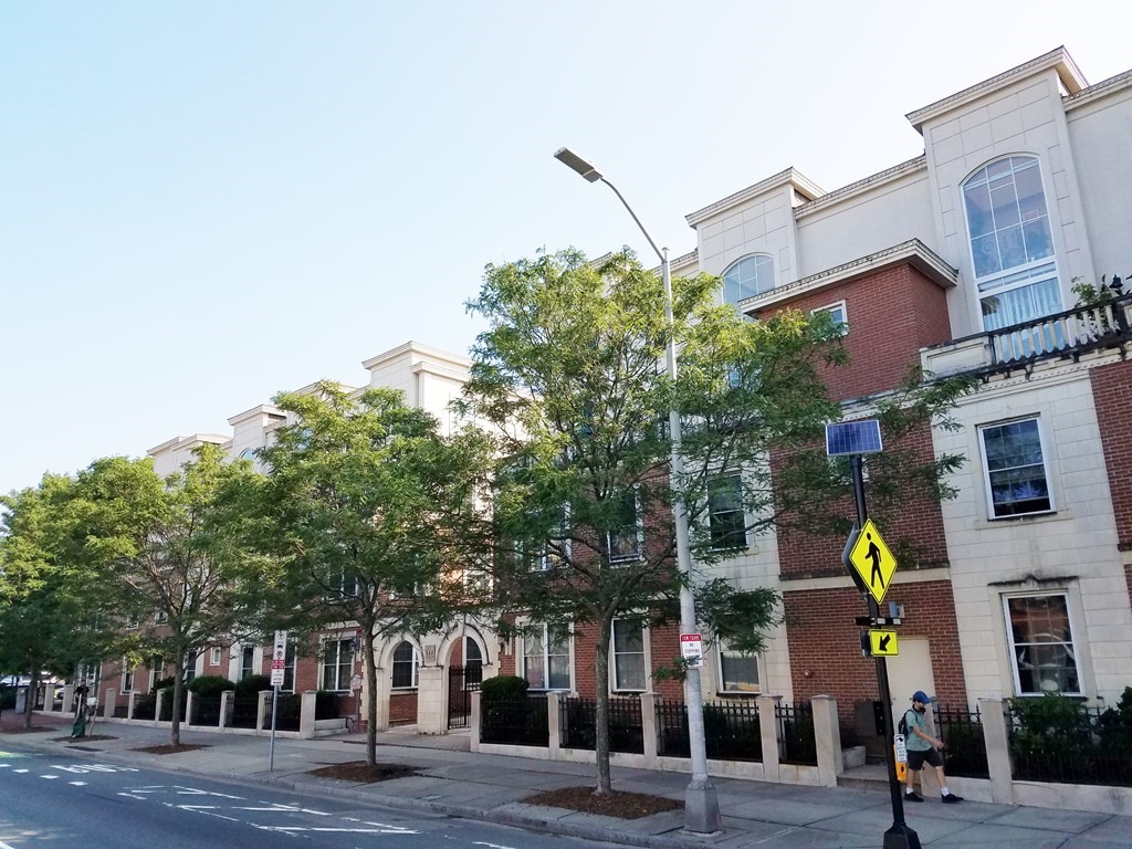 2440 Massachusetts Avenue # 7