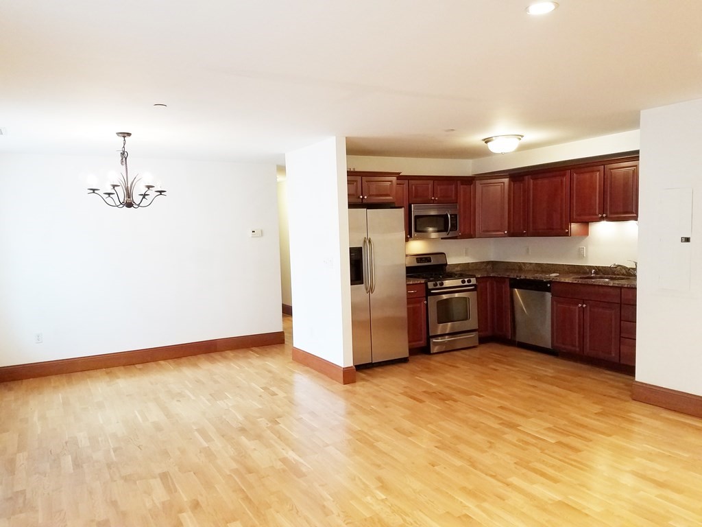 2440 Massachusetts Avenue # 7