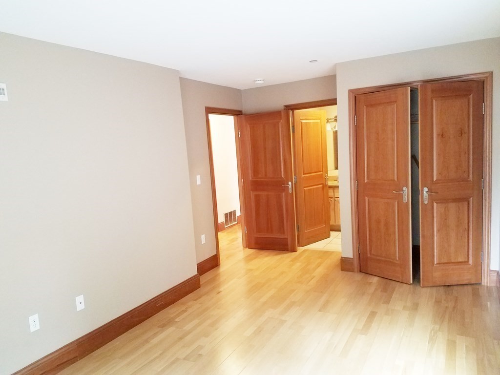 2440 Massachusetts Avenue # 7