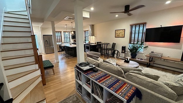 231 1/2 Broadway # 2