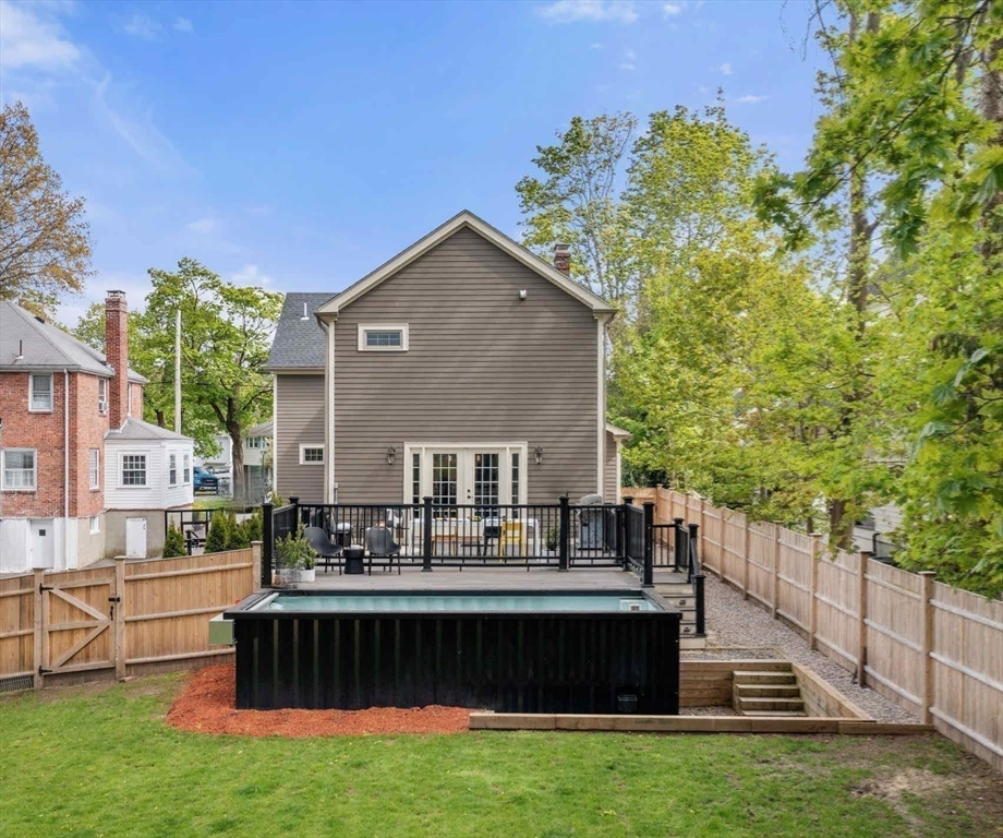 265 Jackson St