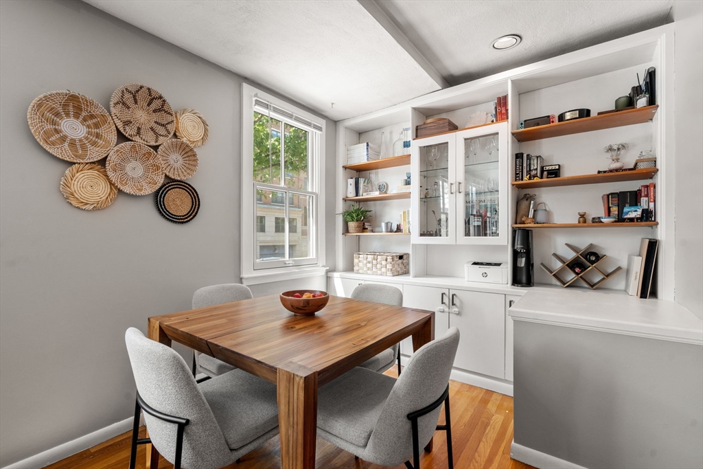 306 Columbus Avenue # 2