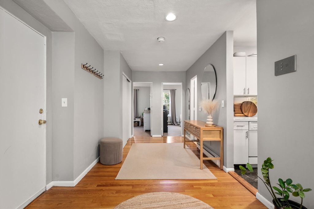 306 Columbus Avenue # 2
