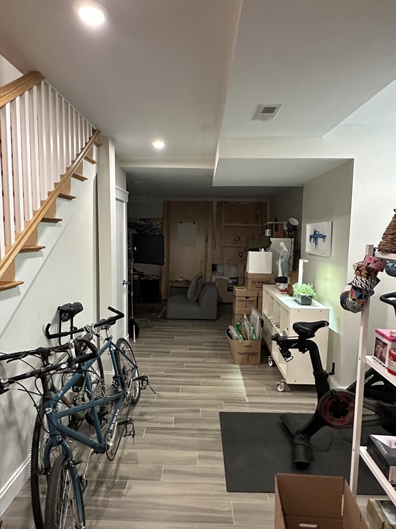 47 Wallace St # 2