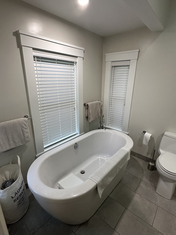 47 Wallace St # 2