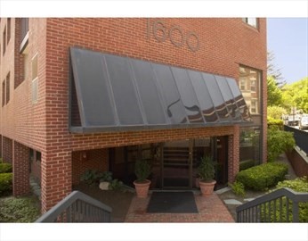 1600 Massachusetts Ave. # 401