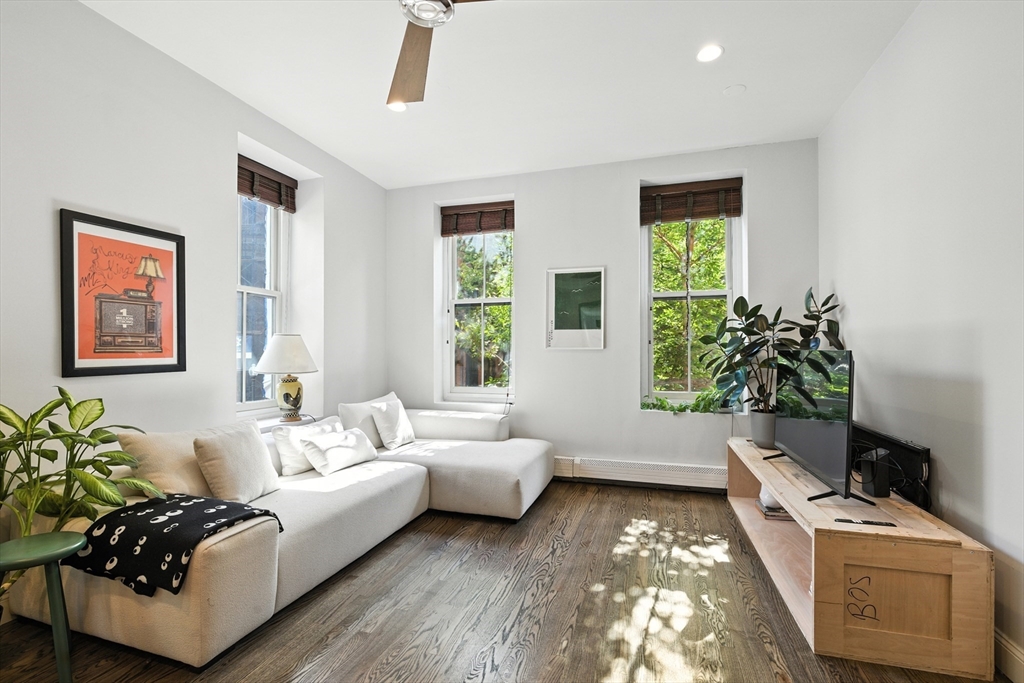 30-34 E Concord St # 11